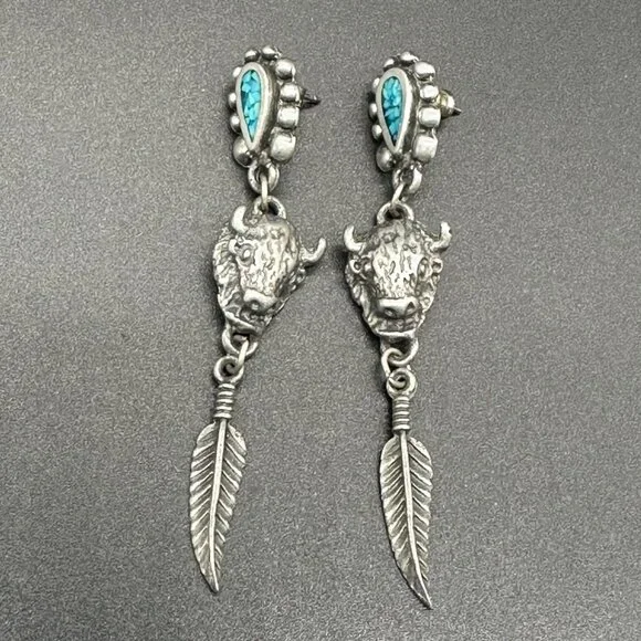 Buffalo Feather Drop Earrings Turquoise Inlay Western Silver Toned Metal - Picture 2 of 8